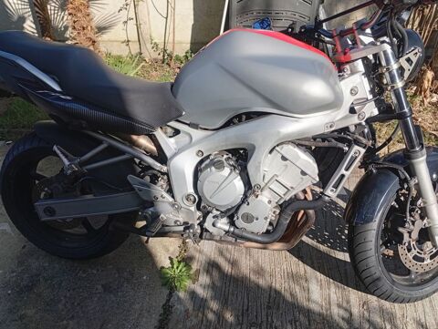 Moto YAMAHA 2006 occasion Lagny-sur-Marne 77400