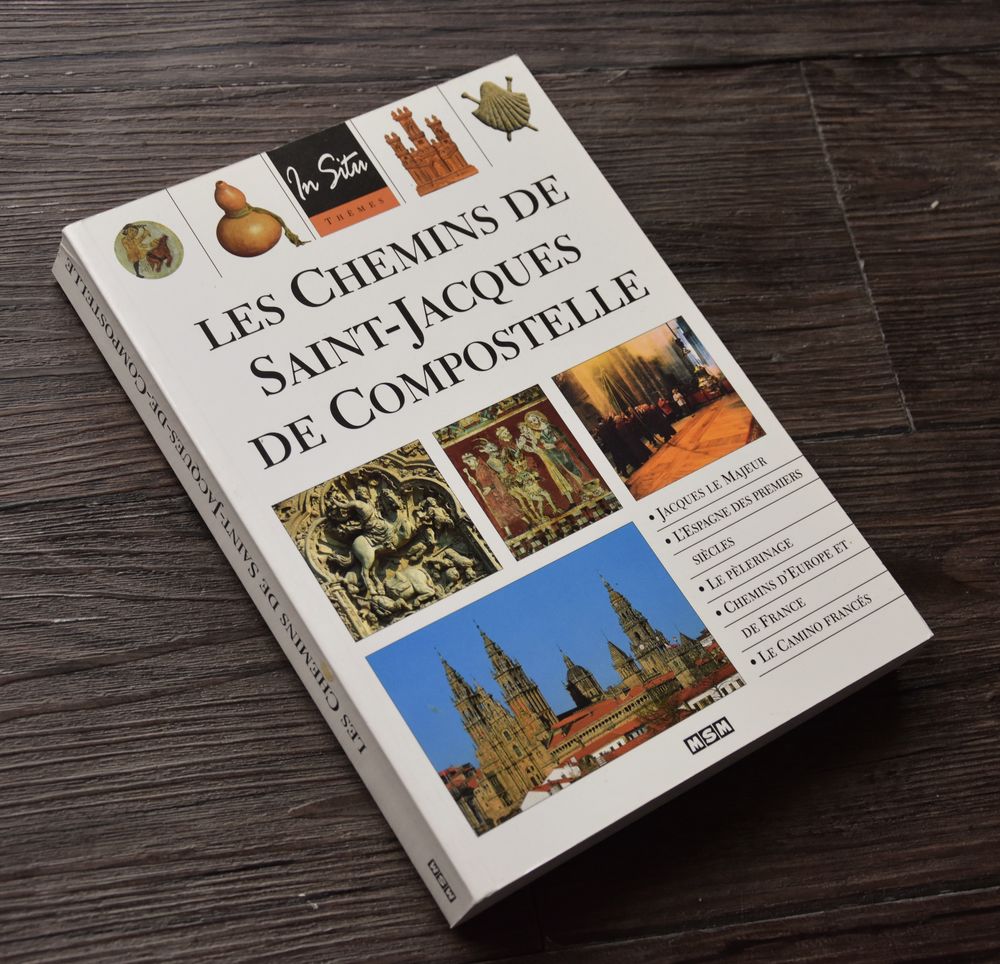 Chemins de Saint Jacques de Compostelle. Etat NEUF. Livres et BD