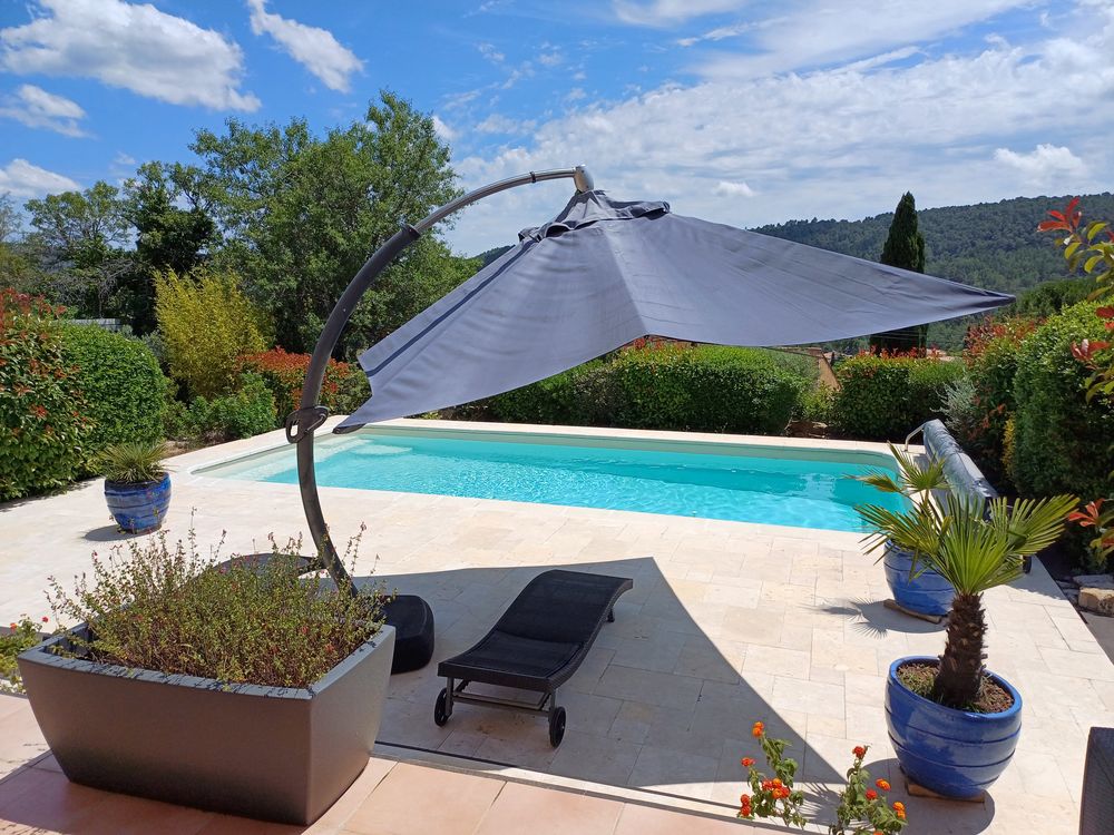 Vente Villa Belle Villa 160 m² (4 ch.) + piscine + garage double. Salernes