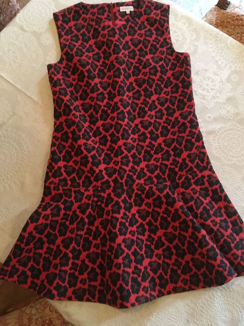 Robe claudie pierlot 0 Belvs-de-Castillon (33)