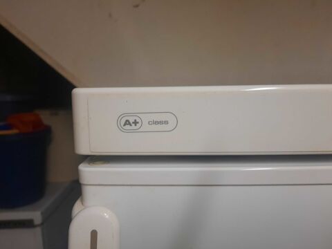 frigo Wirlpool trs bon etat 250 Caug (27)
