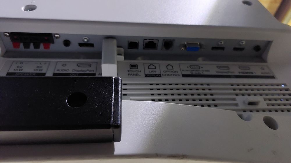 Ecran tactile SHARP PN-60TA3, 60" Photos/Video/TV