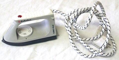 Mini fer  repasser de voyage ou camping 8 Villeurbanne (69)