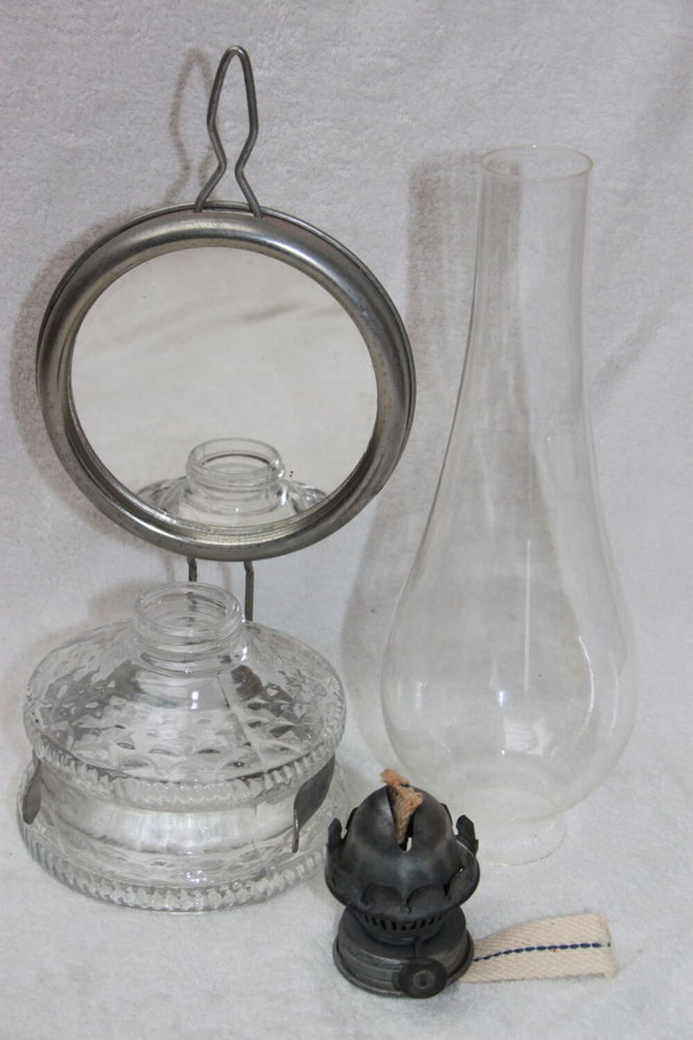 Lampe &agrave; p&eacute;trole neuve avec miroir Décoration
