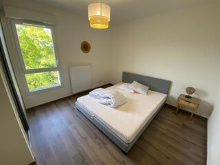  Appartement à louer 2 pièces 45 m²