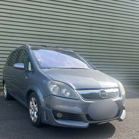 Opel zafira 