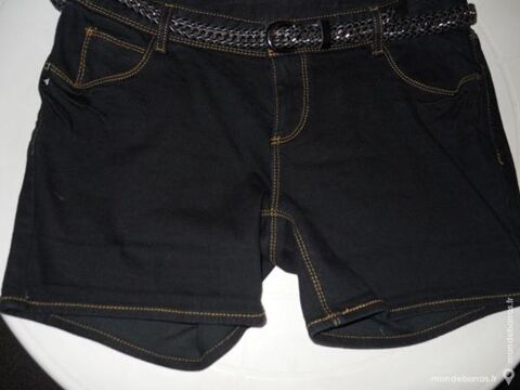 Short en Jean bleu fonc� marque KIABI WOMAN 9 Rennes (35)