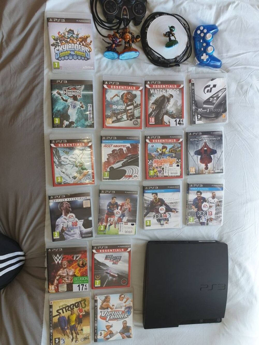 Console Ps3 volant jeux Consoles et jeux vidéos