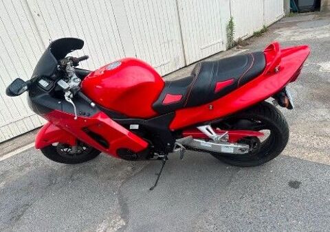 Moto HONDA 2007 occasion Laval 53000
