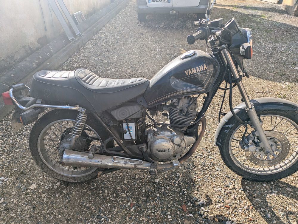moto Yamaha SR 125 ann&eacute;e 1995 