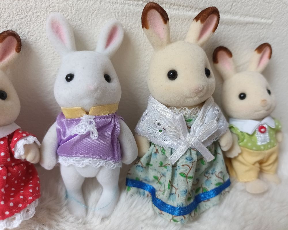 Lot de 5 figurines Sylvanians lapins collection Parfait &eacute;tat 