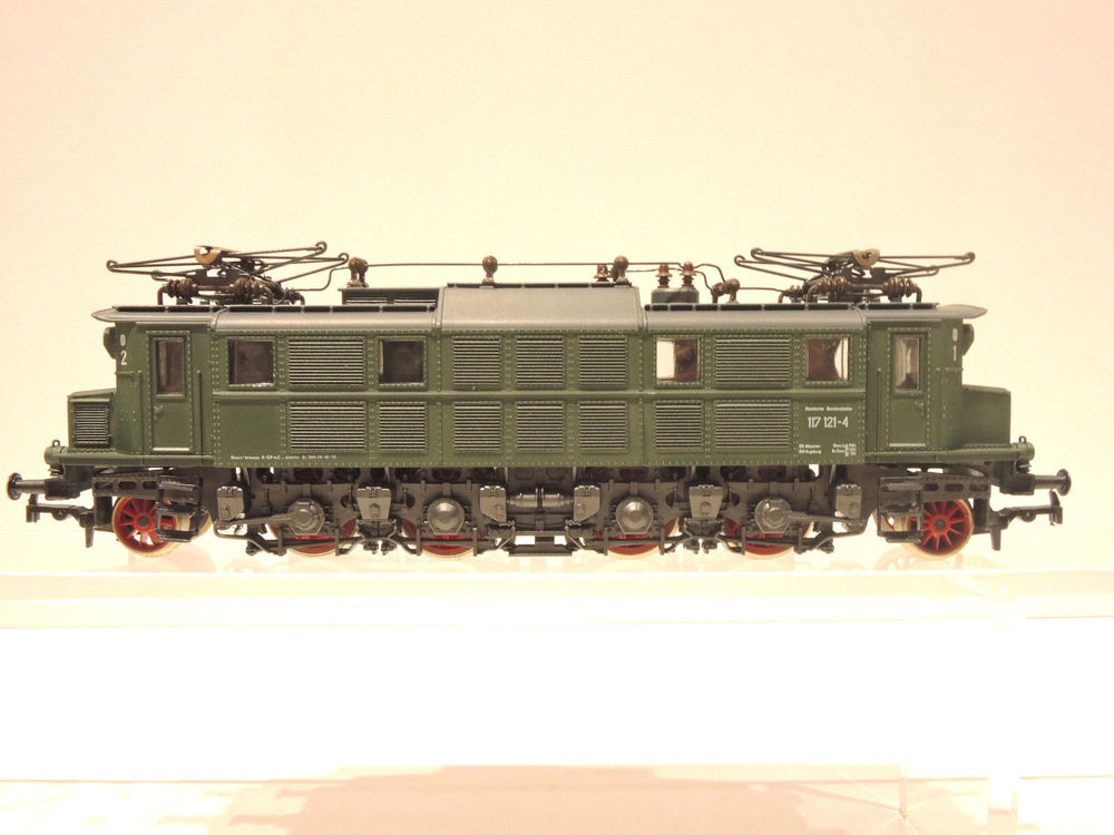 Loco HO DB 117-121-4 RIVAROSSI Jeux / jouets