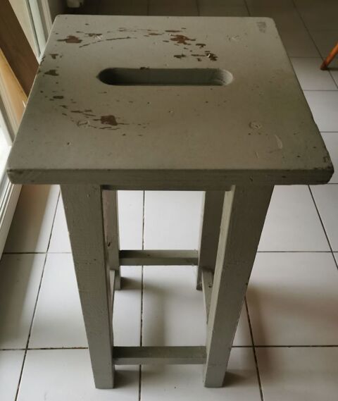 TABOURET HAUT EN BOIS 10 Royan (17)