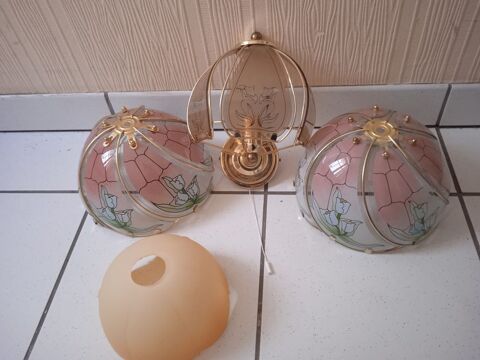 Abats jours ou lustres en verre 20 Lourdes (65)