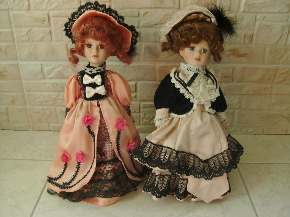 poup&eacute;es de porcelaine Décoration