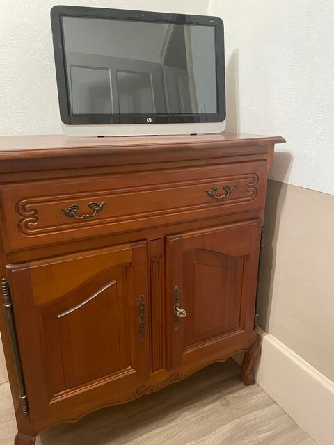 Meuble multi fonctions en merisier massif 150 Saint-Loup-sur-Semouse (70)