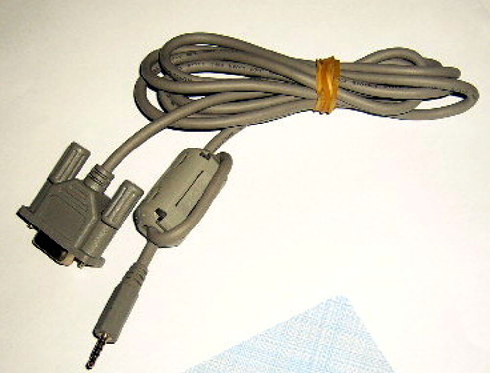 cable multipolaire gris AWM E101344 prise VGA femelle vers j Photos/Video/TV