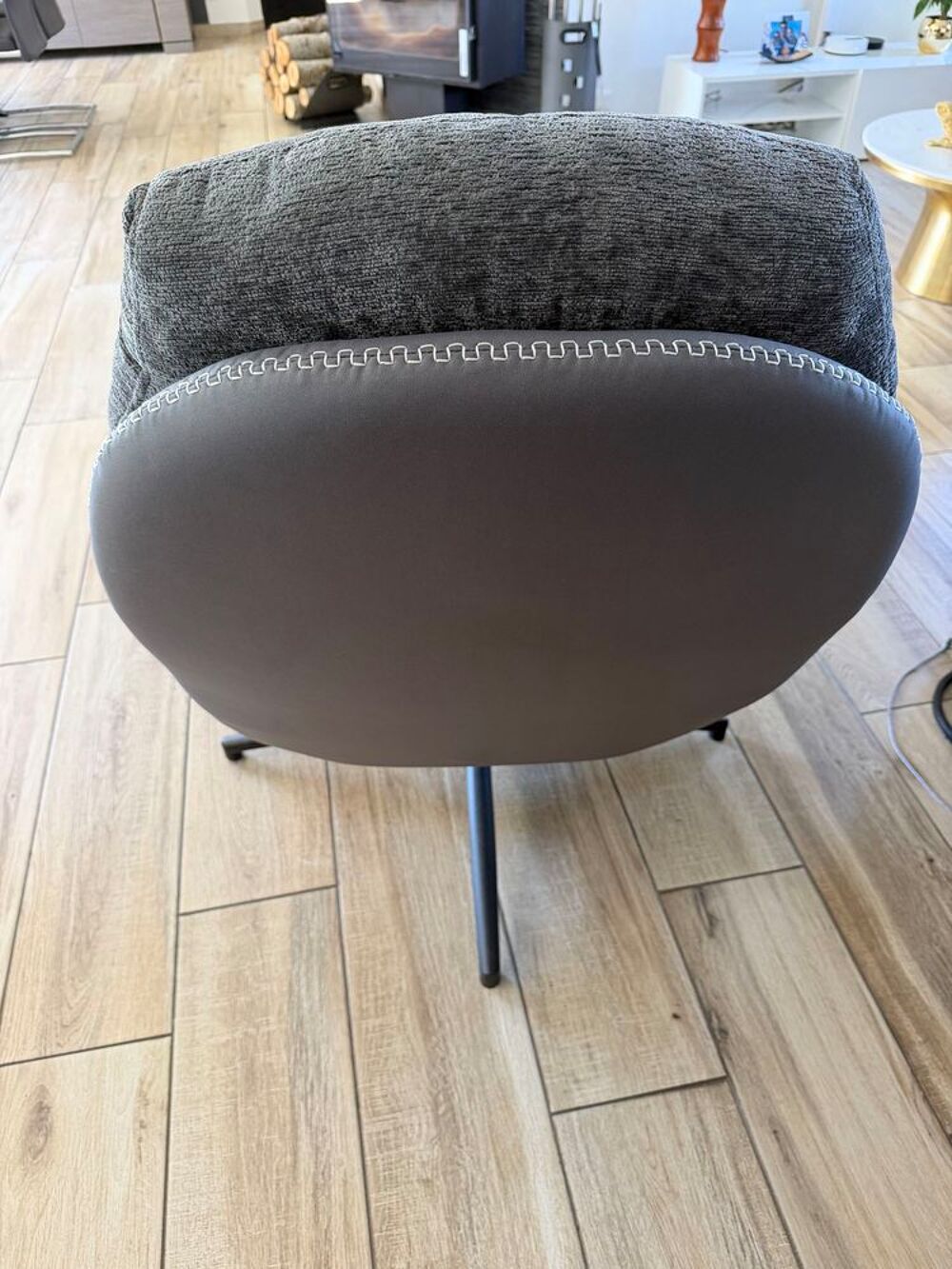 FAUTEUIL BASCULANT AVEC REPOSE JAMBES Décoration
