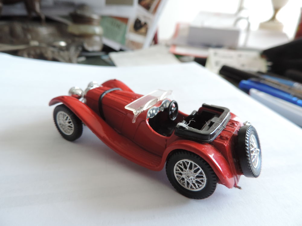 SOLIDO - JAGUAR SS 100 - 1938 - Echelle : 1/43 &egrave;me. 