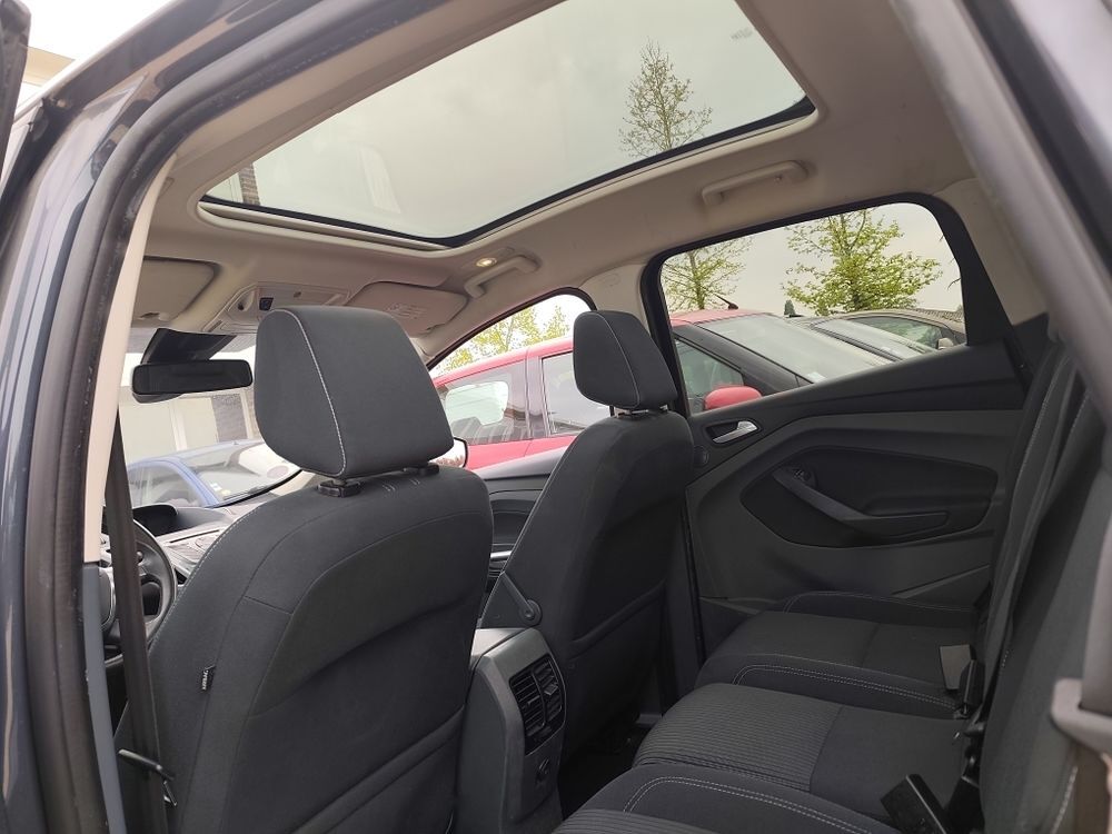 C-max C-MAX 1.0 125 S&S EcoBoost Titanium 2013 occasion 78390 Bois-d'Arcy