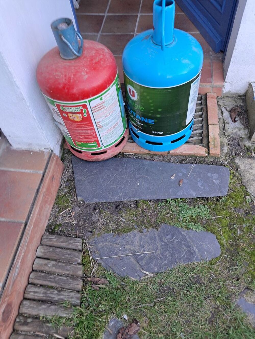 2 bouteilles gaz butane de 13 kg Bricolage
