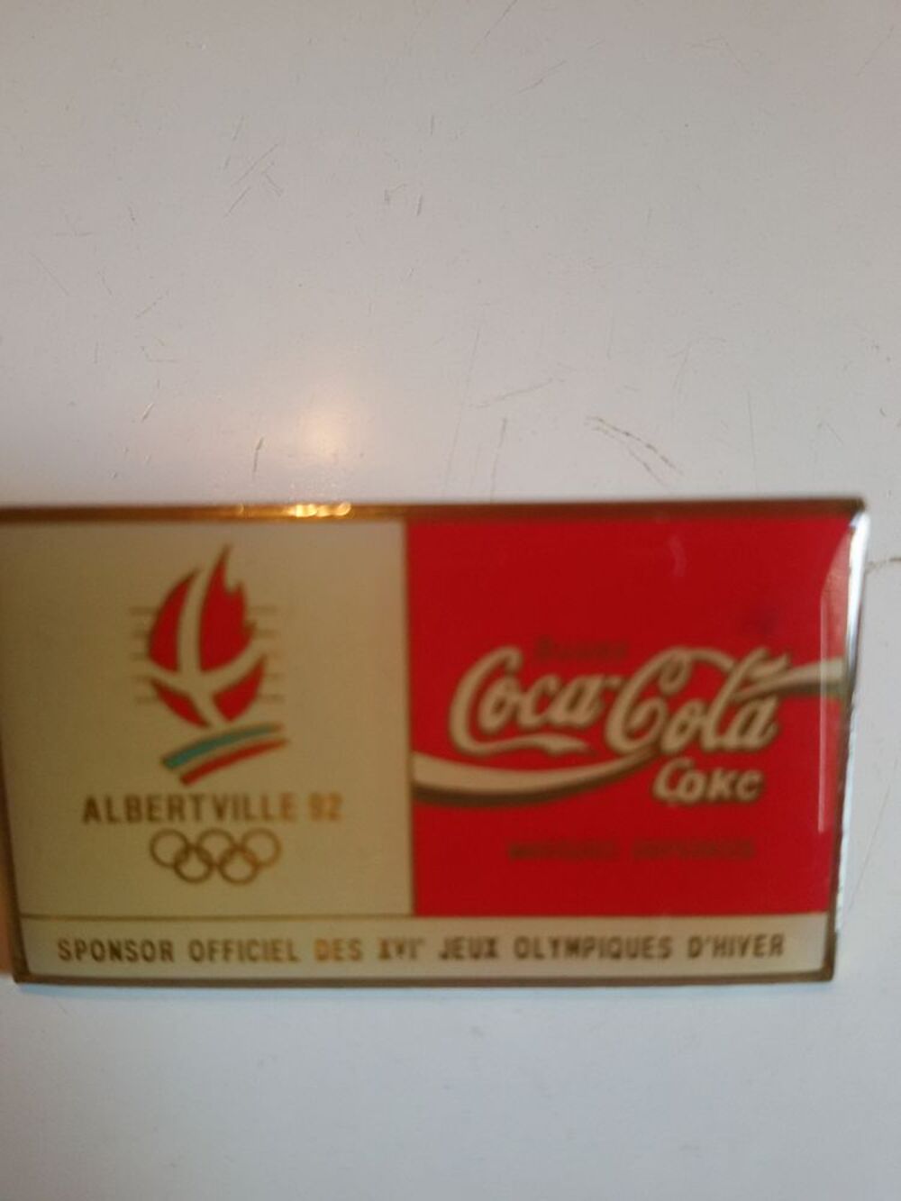 pin's cocacola des jeux olympiques de ALBERTVILLE 1992 TBE 