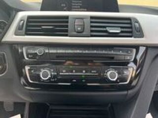 S&eacute;rie 3 Touring 318i 136 ch Business 2016 occasion 77170 Brie-Comte-Robert