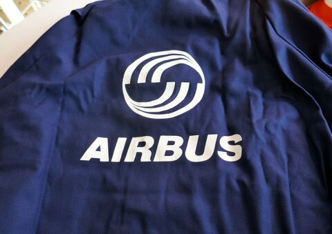 Blouse homme sigl�e AIRBUS 25 Saint-Brevin-les-Pins (44)