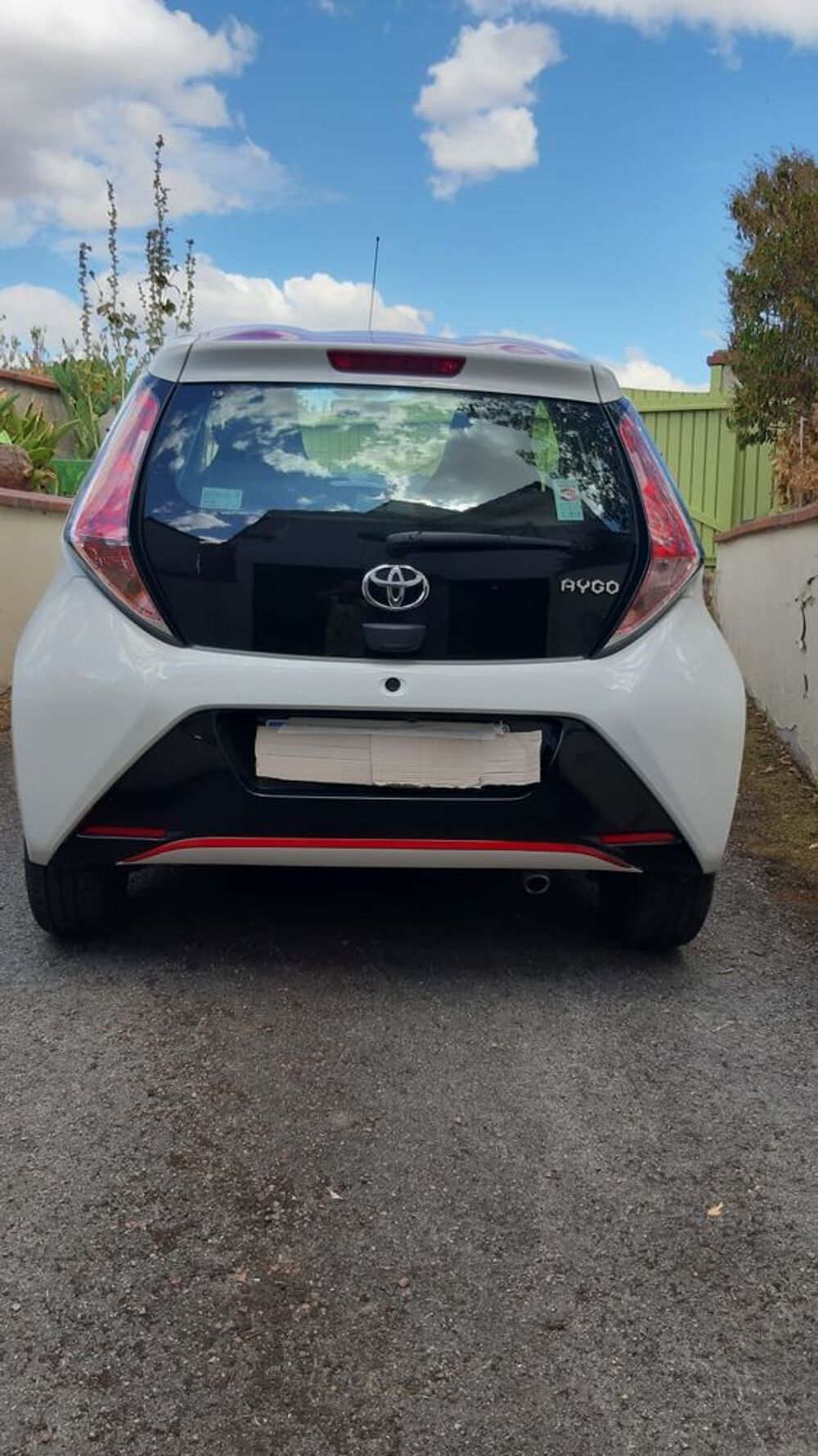 Aygo 1.0 VVT-i x-play 2014 occasion 86100 Antran