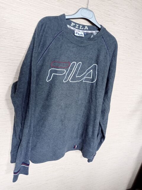 Sweat  manches longues gris FILA 15 Herblay (95)