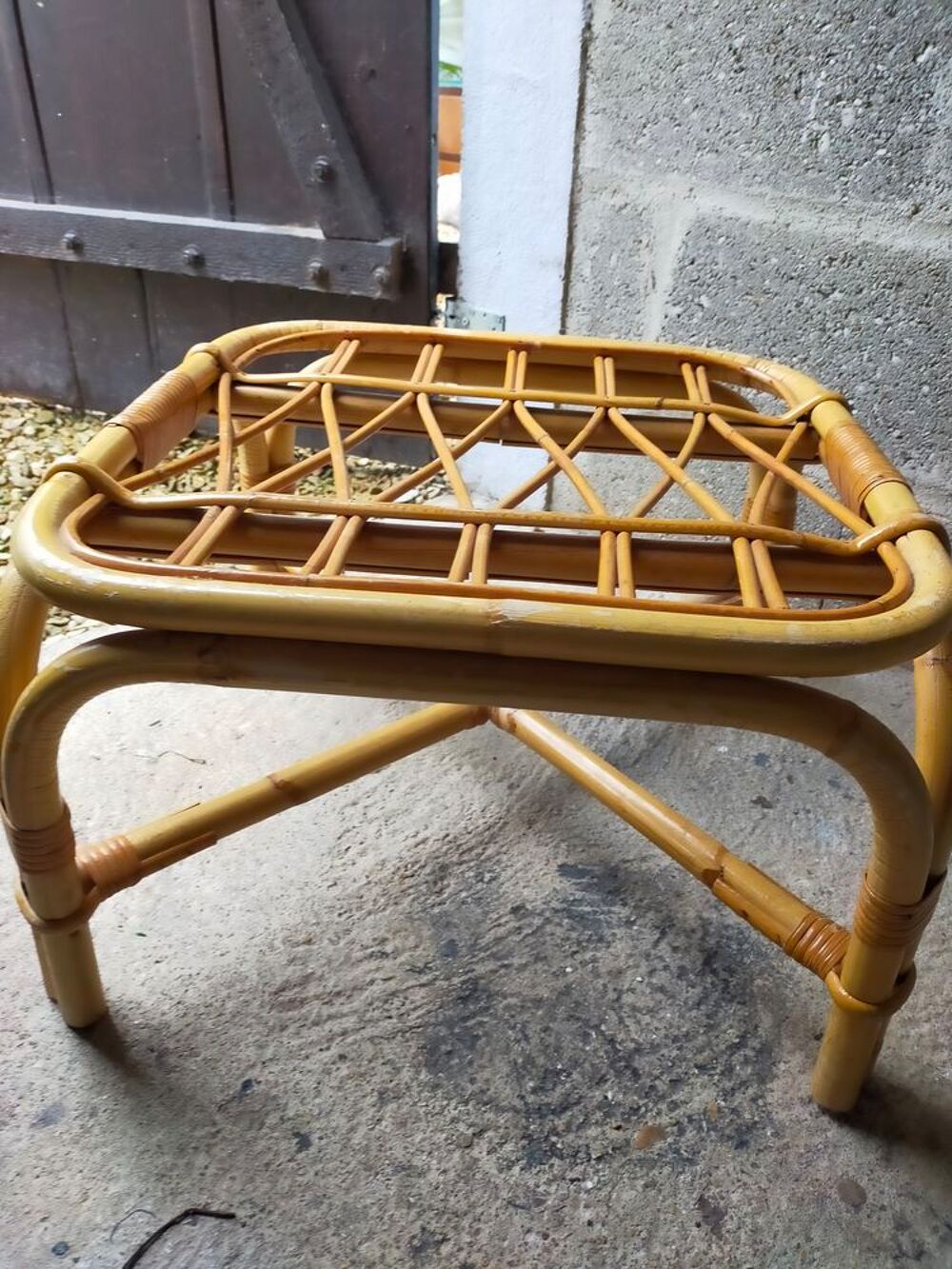 Petite table salon Meubles