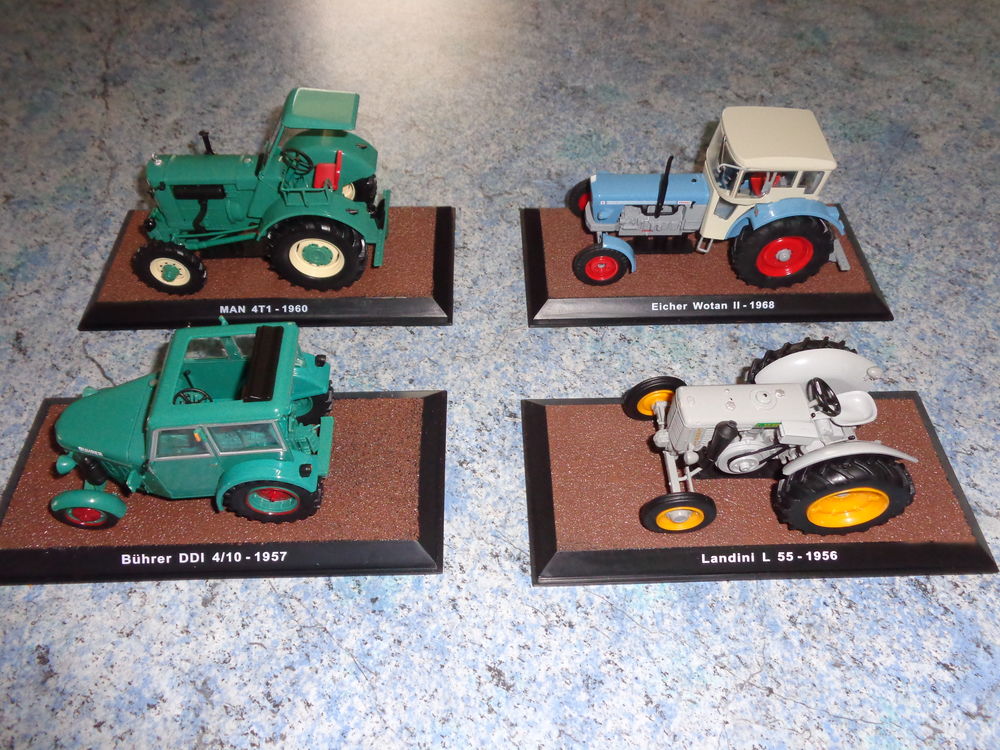 Tracteurs miniatures 1/32 neuf 