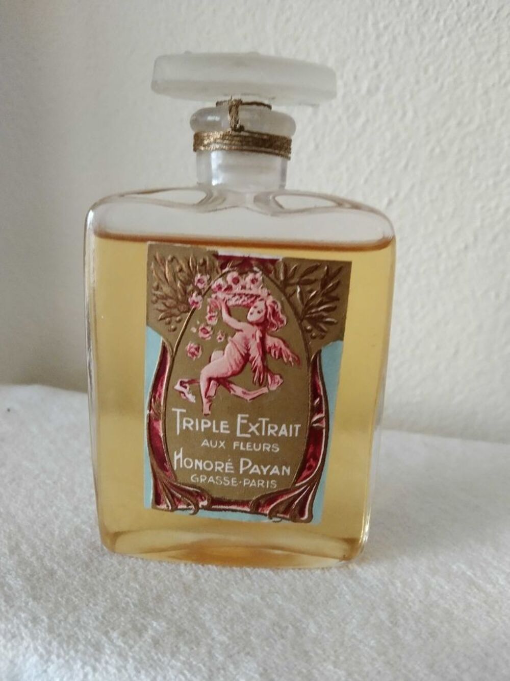 Flacon de parfum Honor&eacute; Payan 