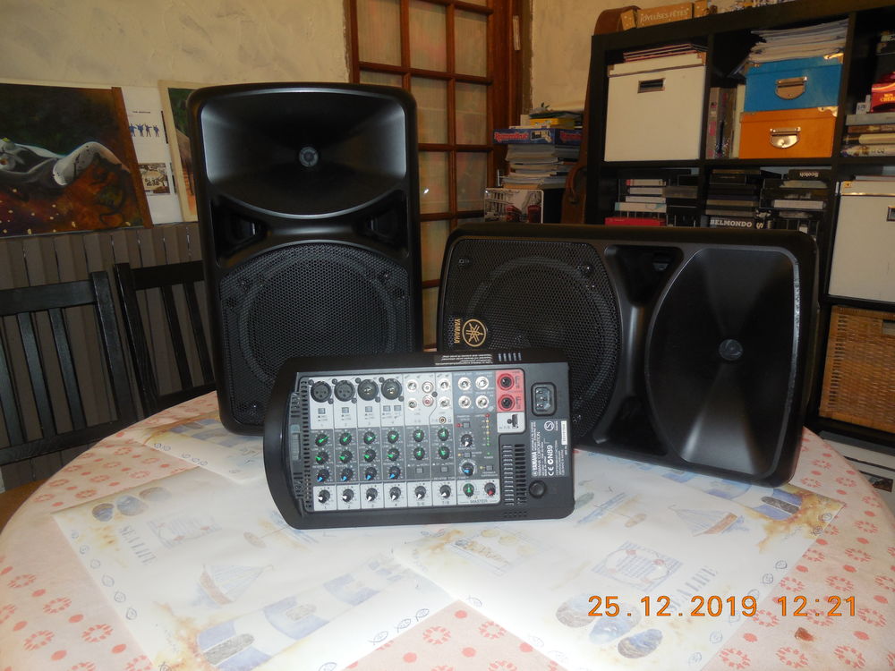 SONO YAMAHA STAGEPASS 400 i Instruments de musique
