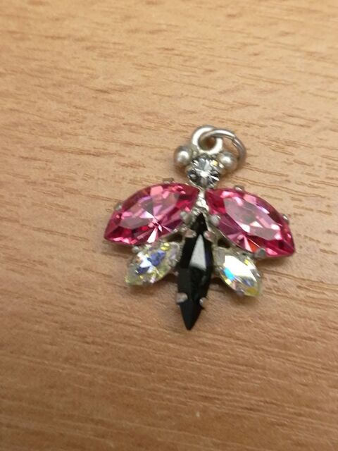 pendentif bijoux pierre rose et transparente 10 Paris 13 (75)