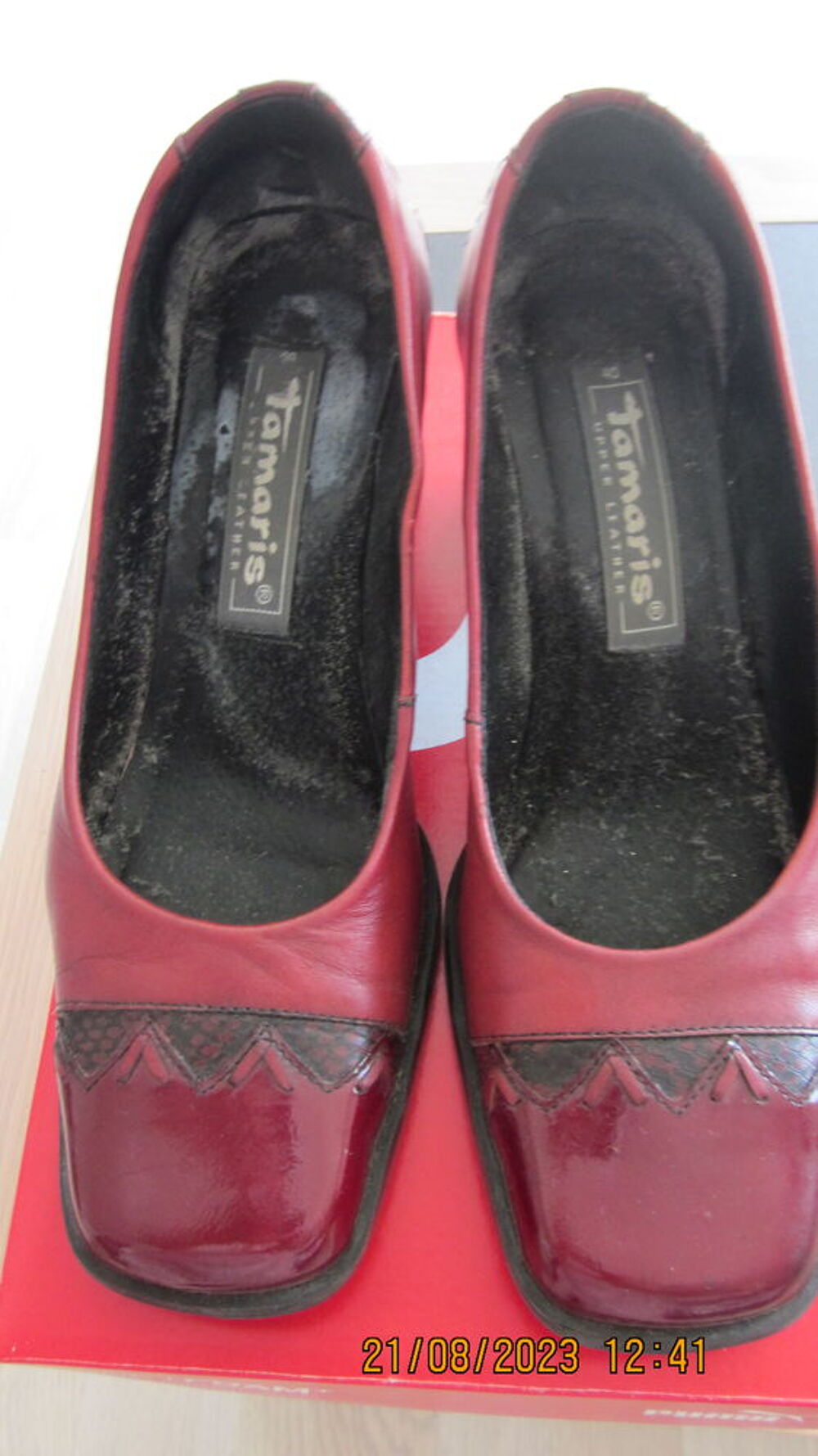 PAIRE DE CHAUSSURES FEMME CUIR ROUGE TAMARIS POINT 40 Chaussures