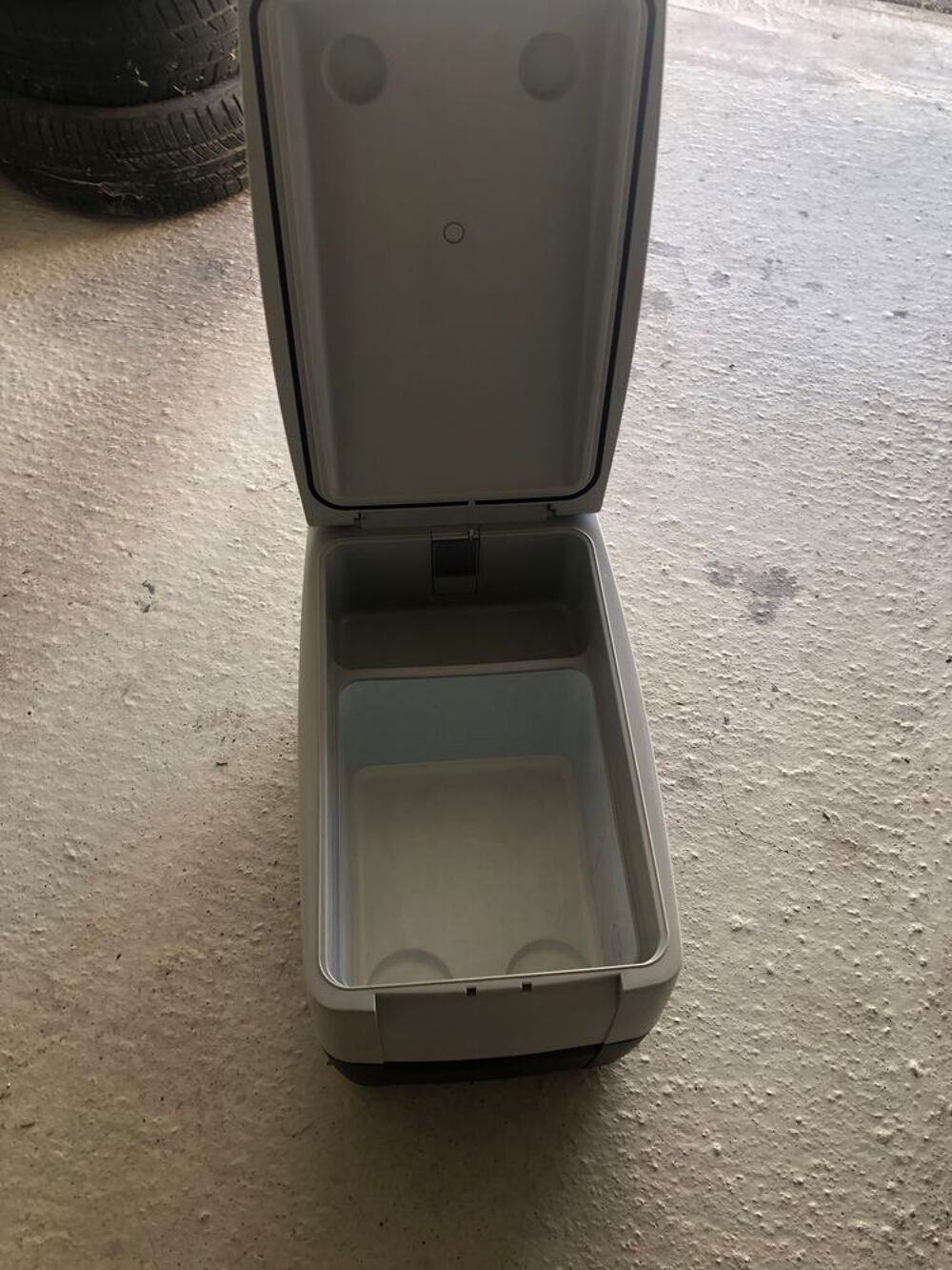 Glaci&egrave;re &agrave; compresseur Electroménager