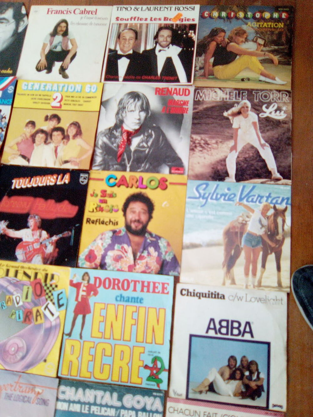divers disques vinyles tous styles CD et vinyles
