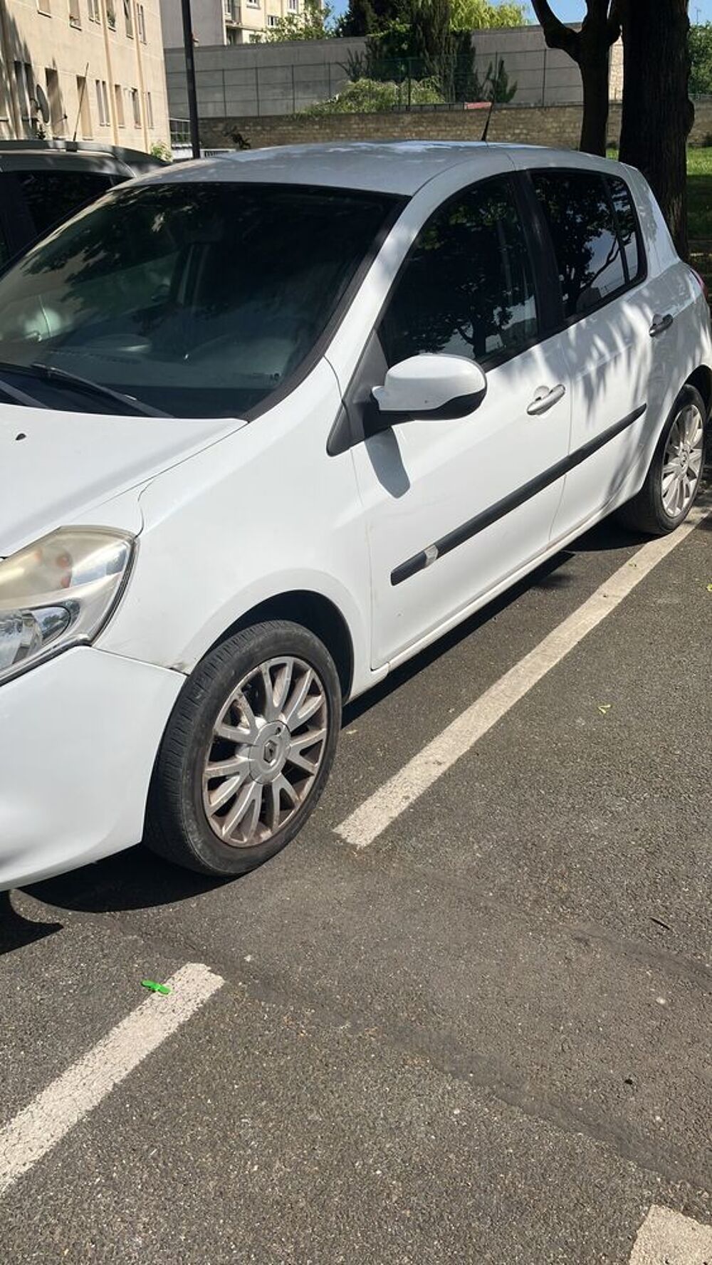 Clio III dCi 75 eco2 20th Euro 5 2010 occasion 94200 Ivry-sur-Seine