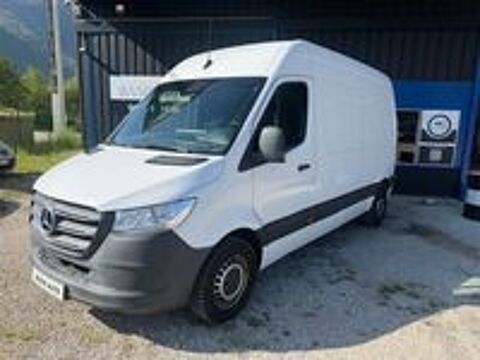 Sprinter SPRINTER CHASSIS DBLE CAB 214 CDI 33 3.0T BVA7 PROPULSION 2019 occasion 38210 Tullins