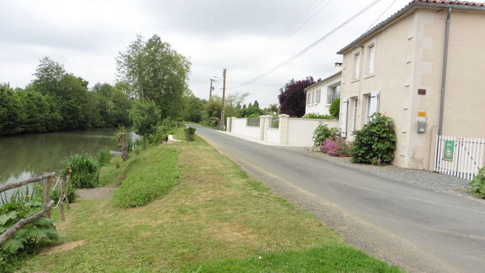   Gite de vacances en Venise Verte Marais Poitevin Pays de la Loire, Damvix (85420)