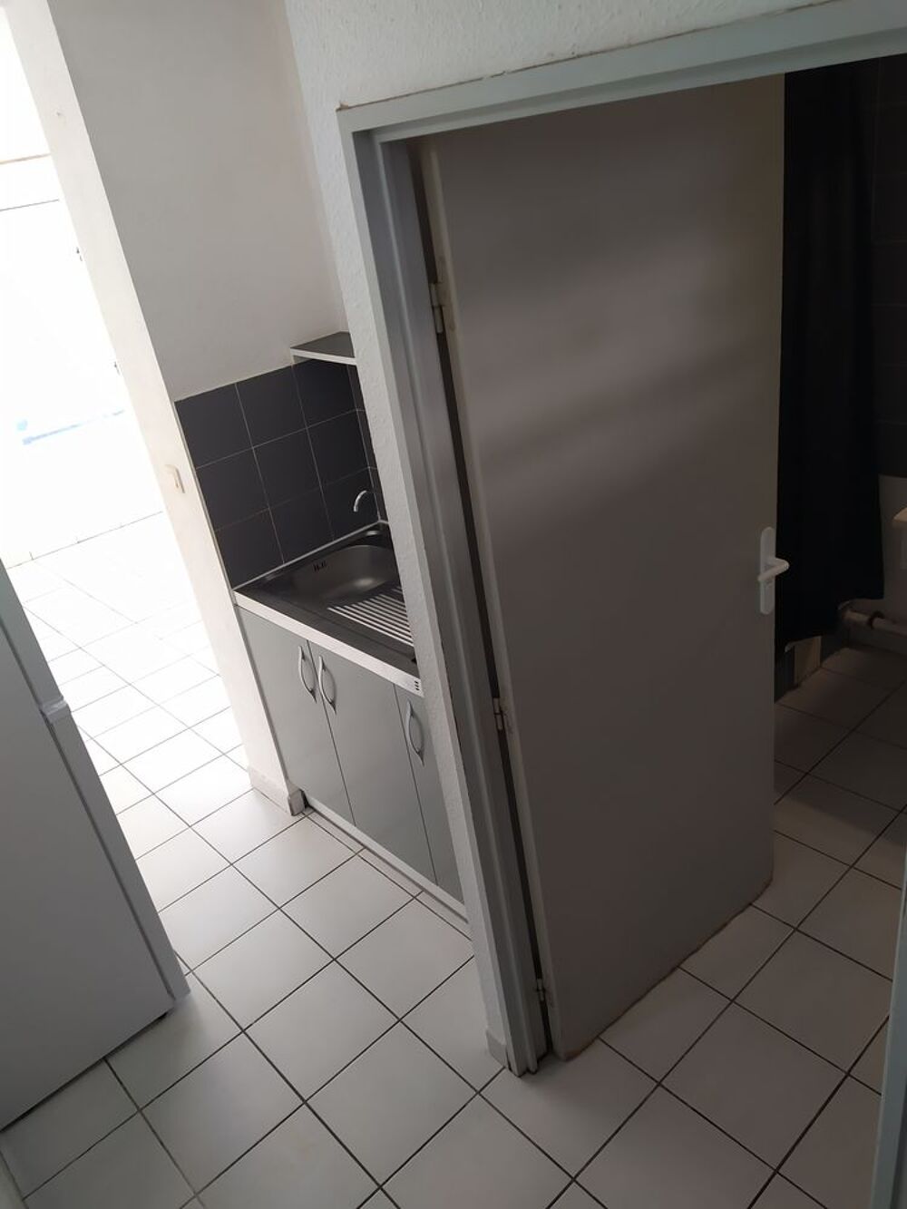 Location Appartement Studio non meublé, 20m2, électricité comprise Schœlcher