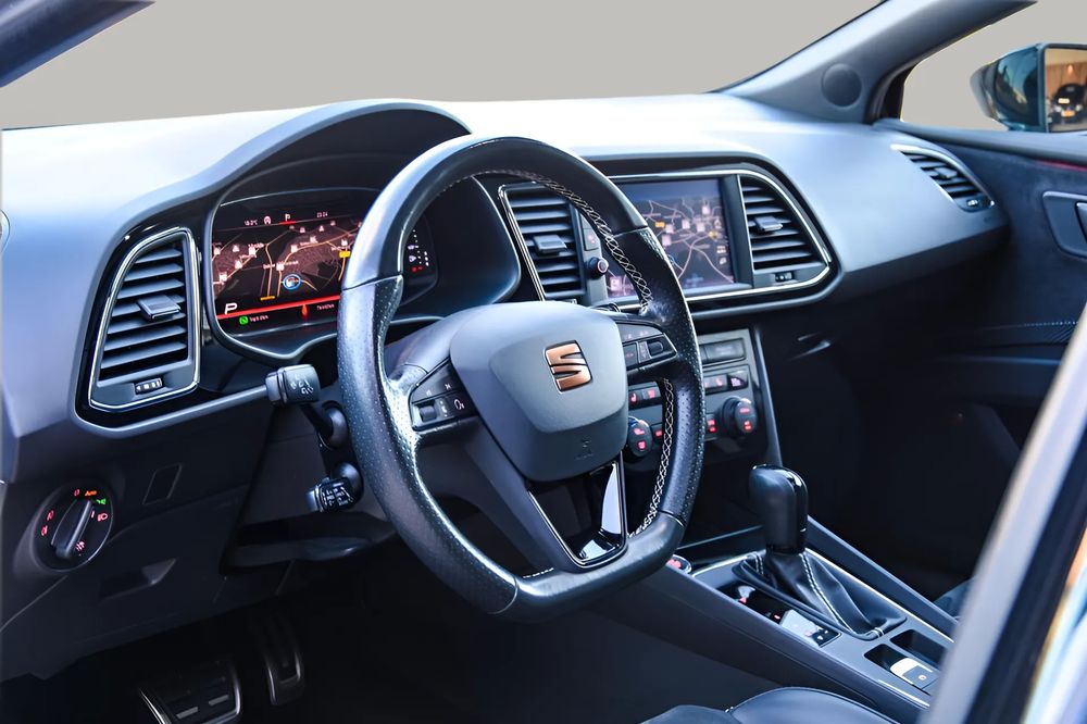 Leon Cupra 2.0 300ch Toit Ouvrant DSG 2019 occasion 33600 Pessac