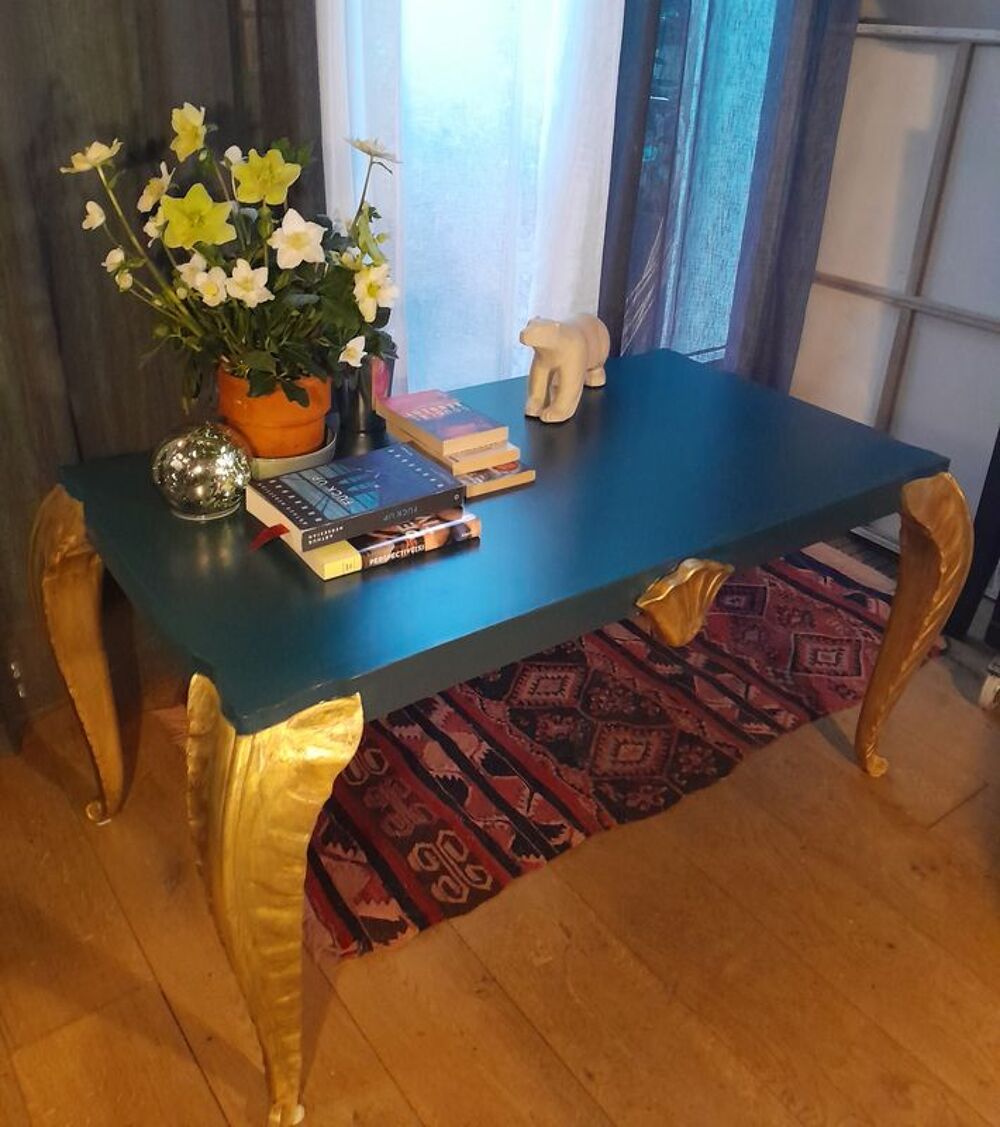 table basse avec bois sculpt&eacute; Jansen Décoration