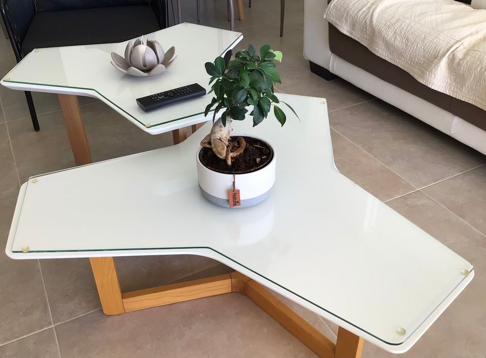 Lot de 2 table gigogne en &eacute;toile
Décoration