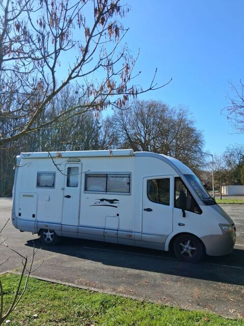 LAIKA Camping car 2009 occasion Gouex 86320