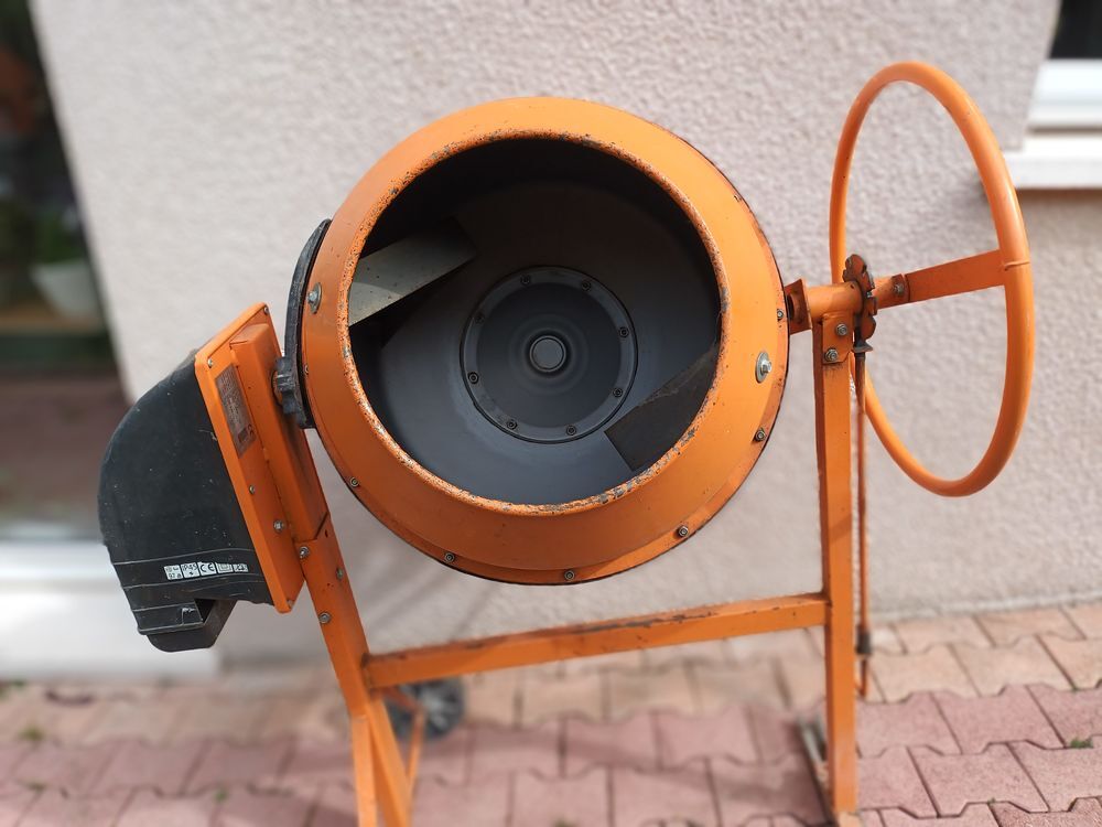 B&eacute;tonni&egrave;re &eacute;lectrique Bricolage