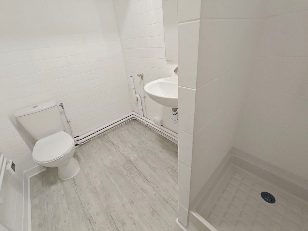 Vente Appartement Studio 16 m² | Refait à neuf | Reclassement DPE D au 01/01/2 Paris 18