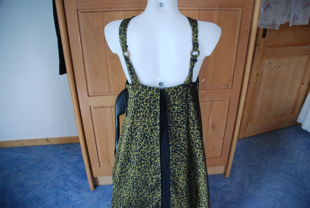 Robe de cocktail Vtements