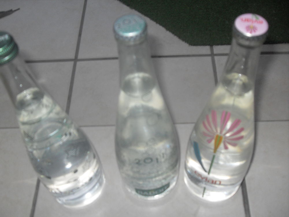 3 bouteilles de collection 